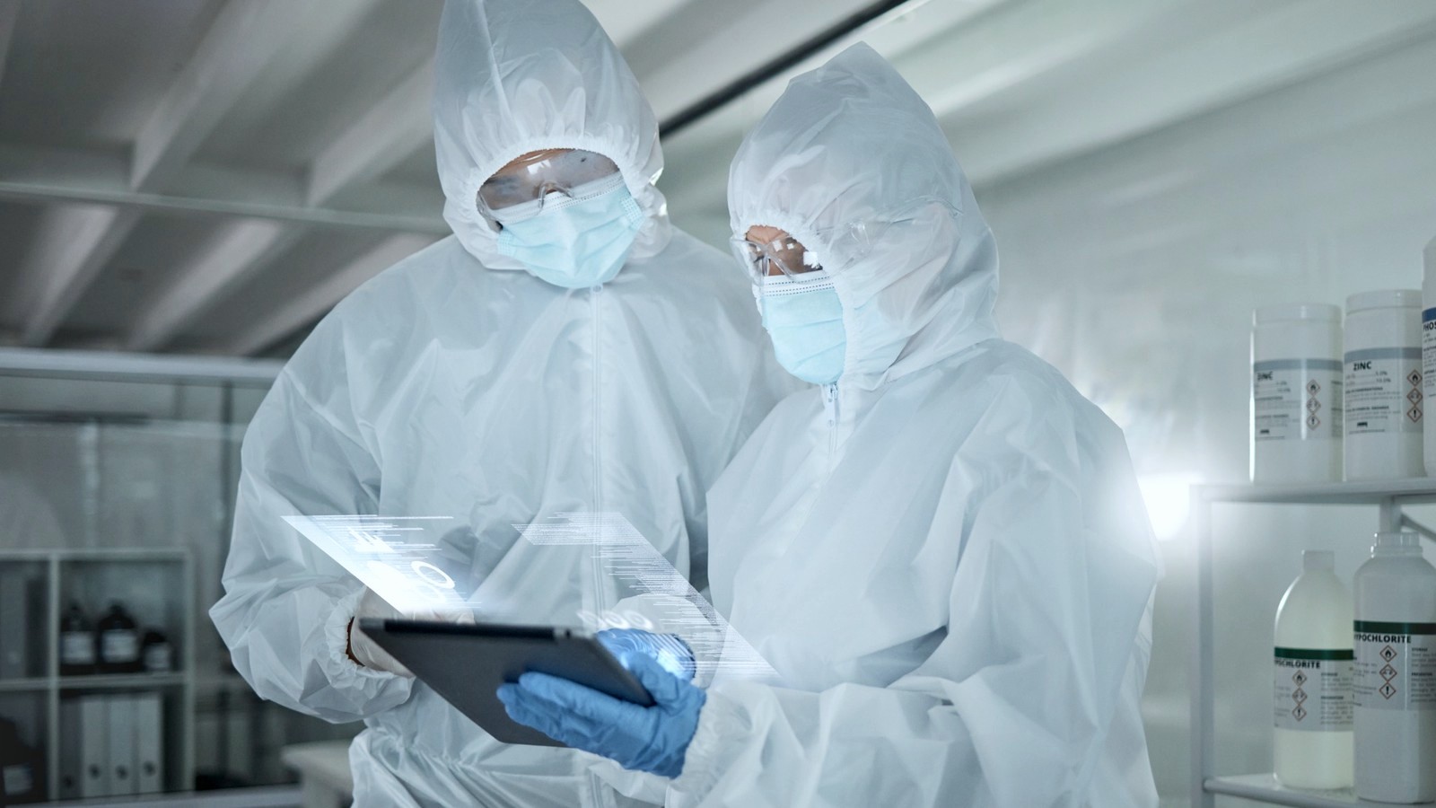 Laboratories monitoring
